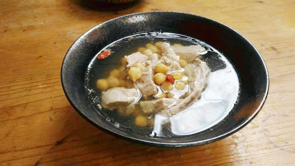 雪蓮排骨湯
