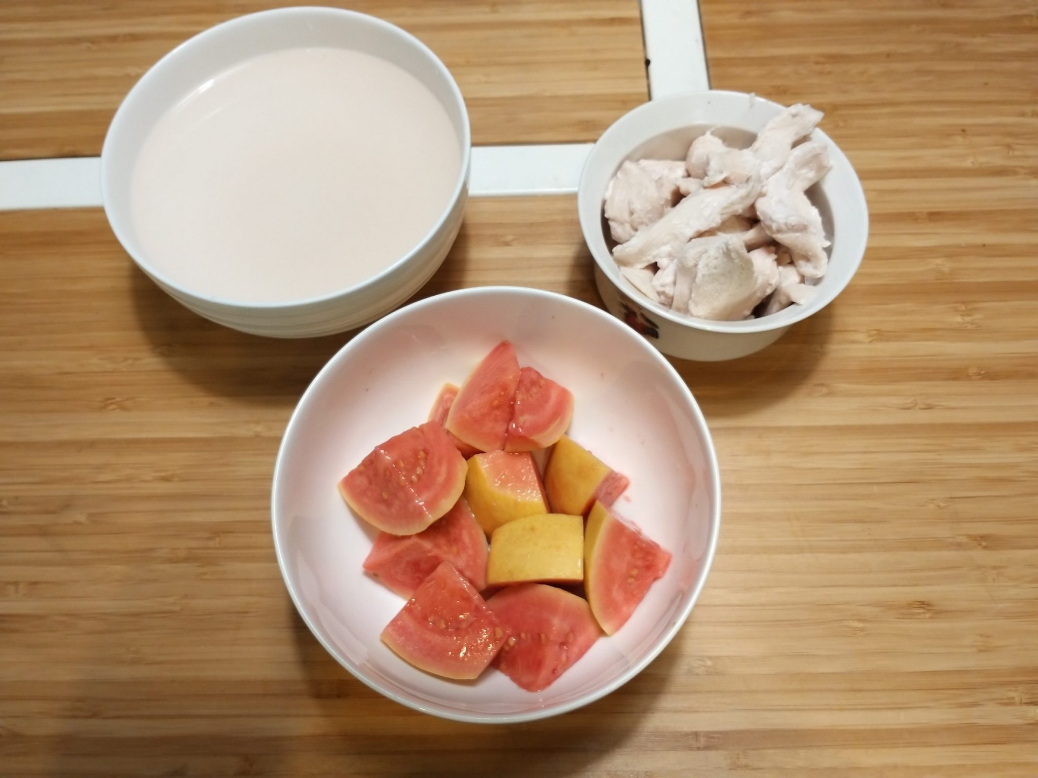 红心芭乐鸡胸肉浓汤 破壁机食谱